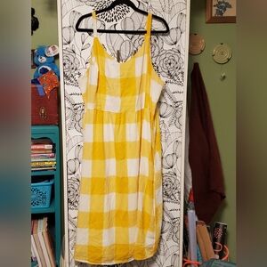 Old Navy Plaid Midi Dress